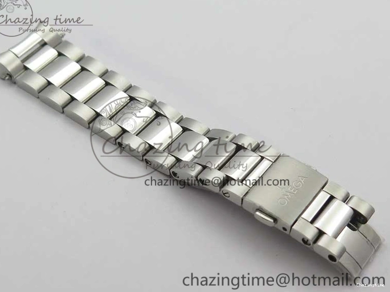 0512 Flexible Aqua Terra 150M 34mm Ladies SS VSF 1:1 Best Edition White MOP Dial Diamonds Markers on SS Bracelet A 7930